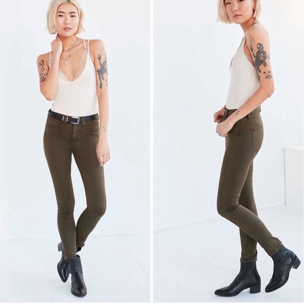 BDG mid rise twig ankle jean moss green denim 28W 29L